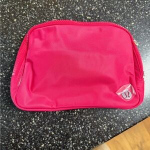 Lululemon Belt Bag Large 2L Calypso Pink
